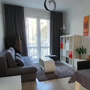 Apartament Apartament Grójecka 28-30, Warszawa